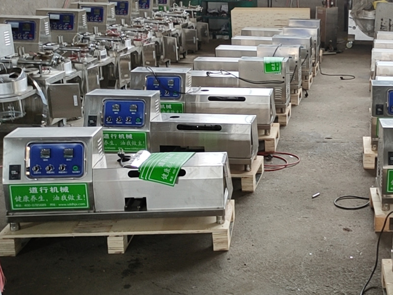 廠(chǎng)房(fáng)一(yī)角